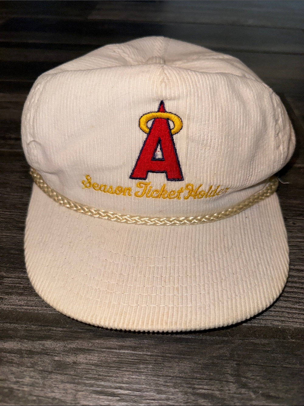 Vintage MLB Los Angeles Angels White Corduroy Adjustable